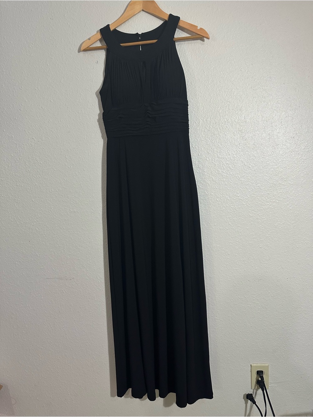 SLNY Black Sleeveless Maxi Dress with Ruched Waist